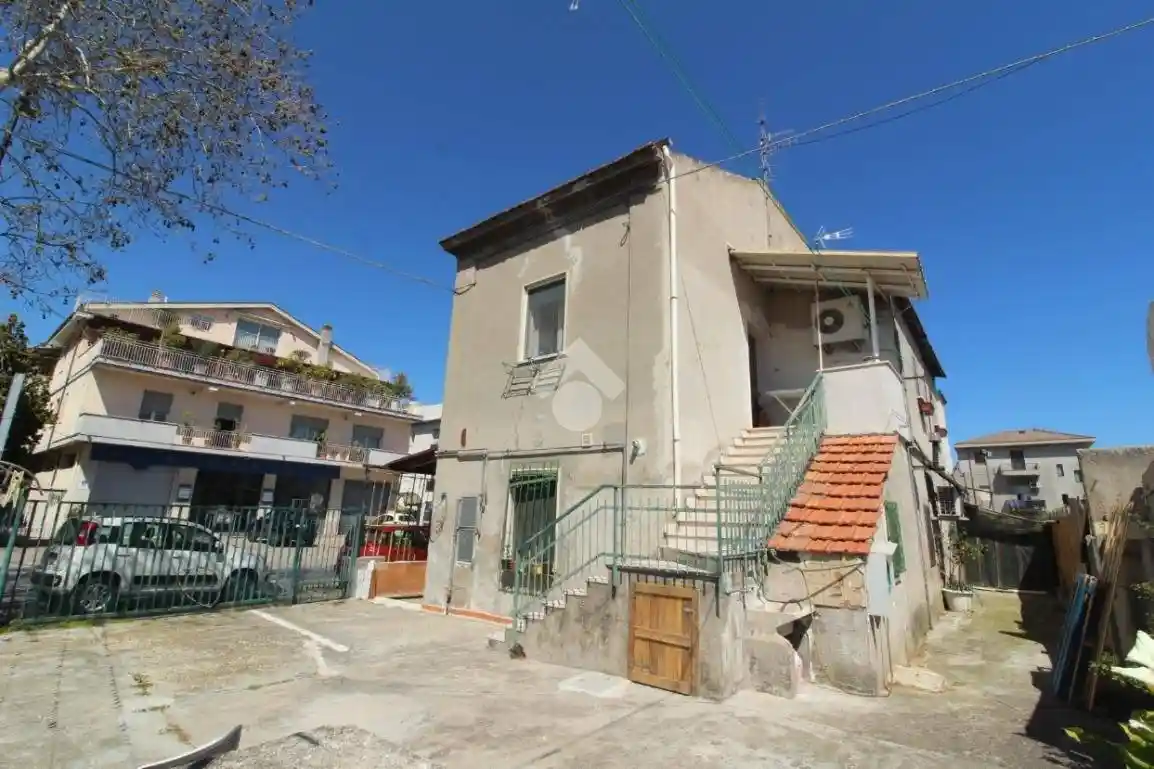 Villa bifamiliare via Tiburtina Valeria 387, Tiburtina, Pescara - foto 4