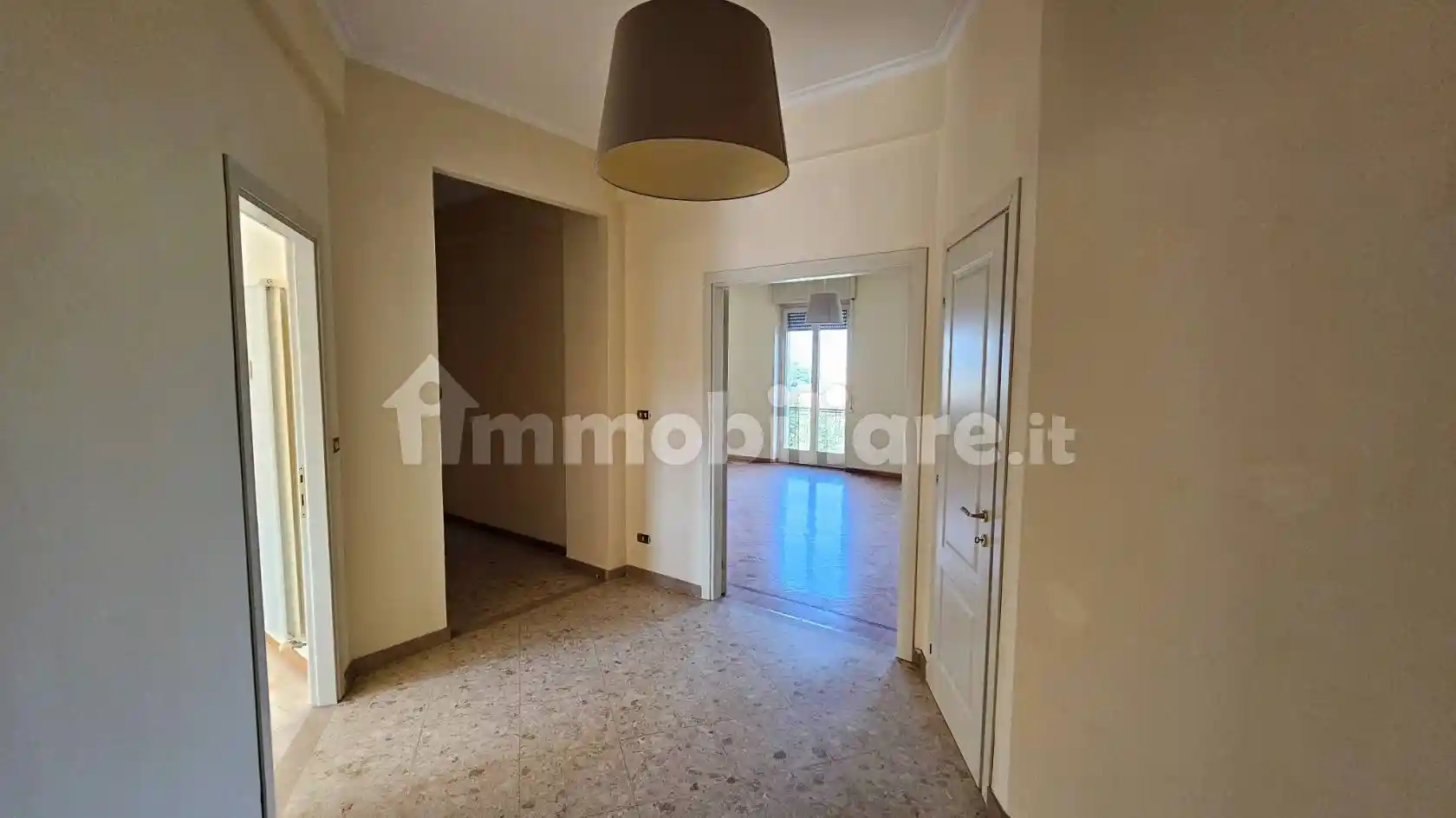 Appartamento in vendita a Parma