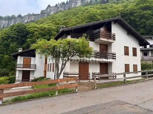 Appartamento in vendita a Brentonico