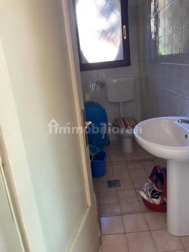 Villa bifamiliare via Giuseppe Garibaldi, Crespano Del Grappa, Pieve del Grappa - foto 5