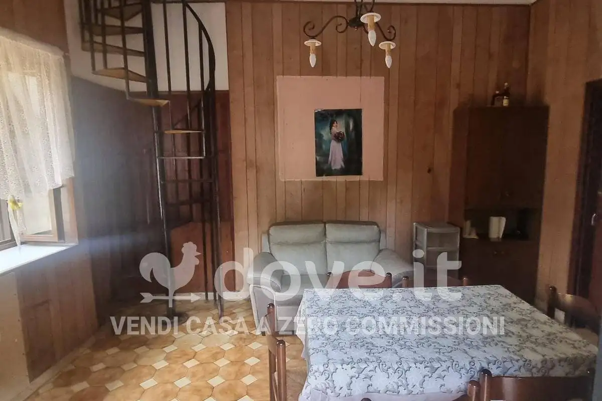 Villa unifamiliare via Addivinola, Contrada - foto 2