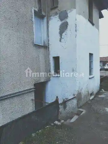 Appartamento in vendita a Besnate