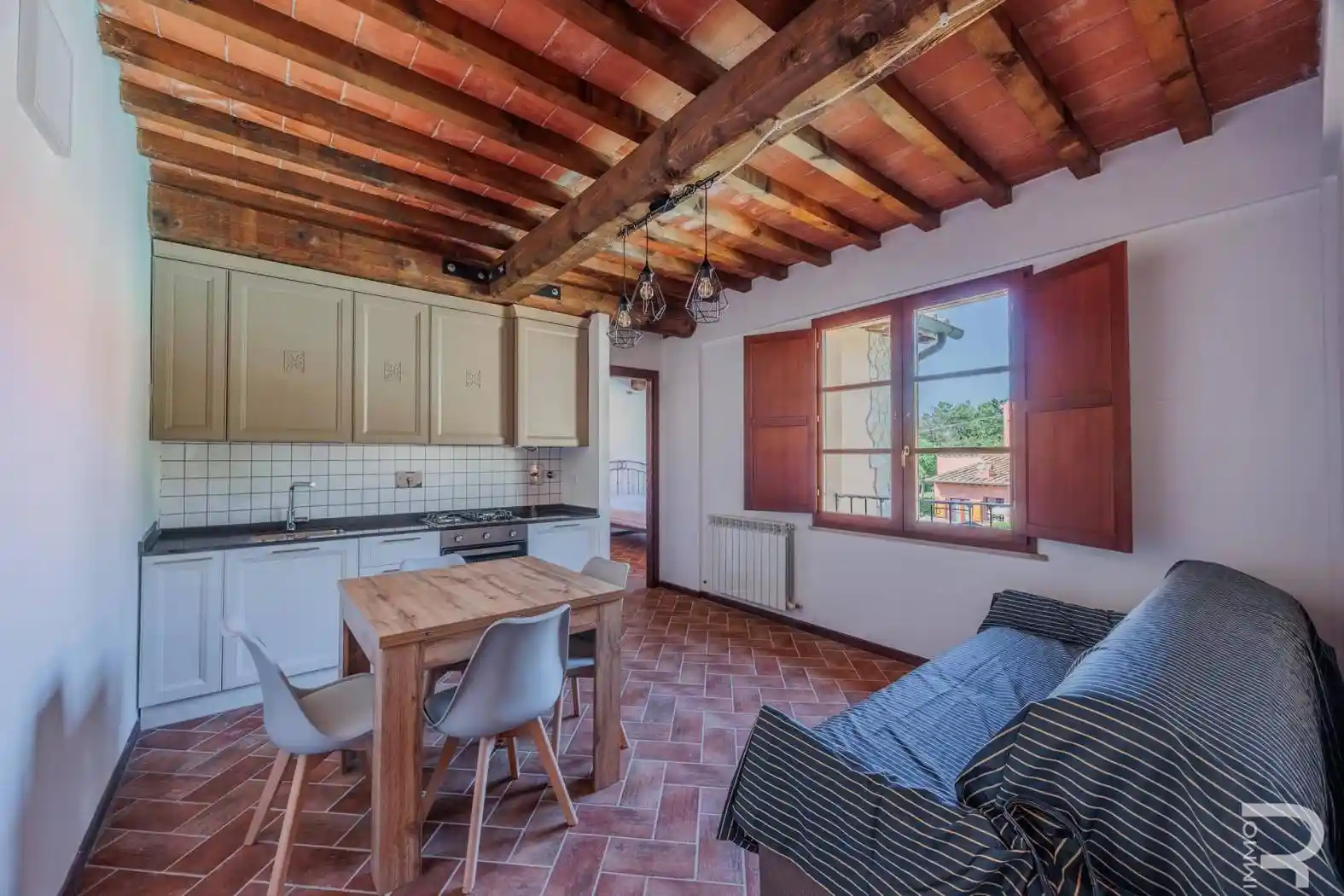 Appartamento in vendita a Montaione