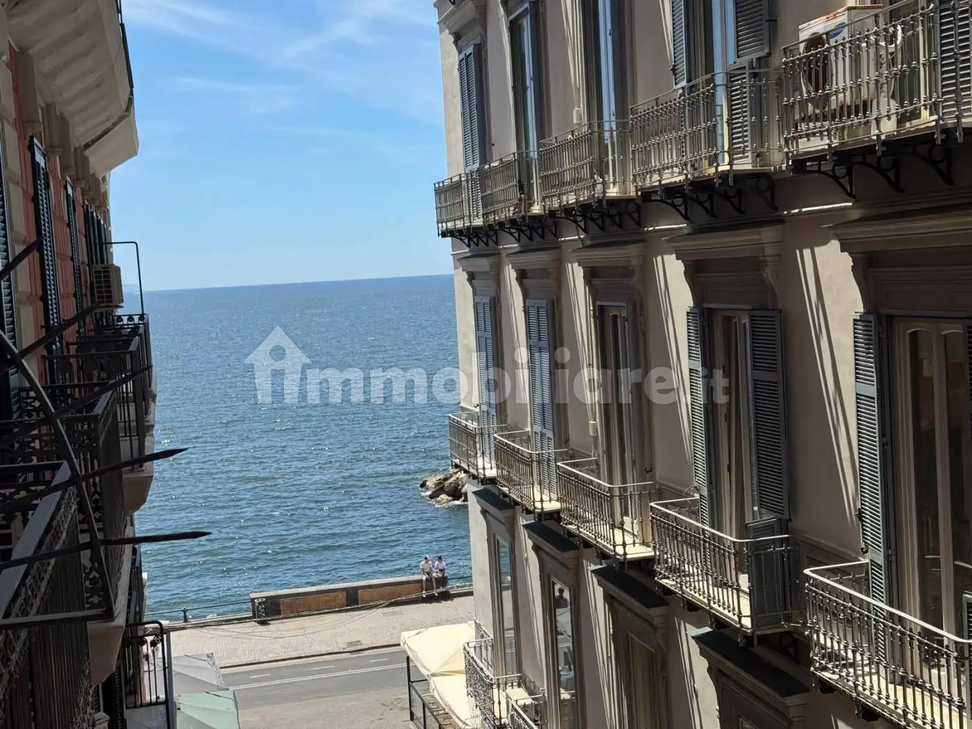 Appartamento in affitto a Napoli
