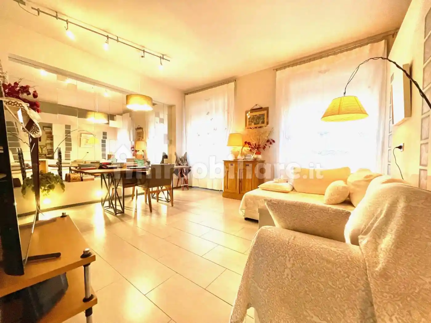 Appartamento in vendita a Livorno