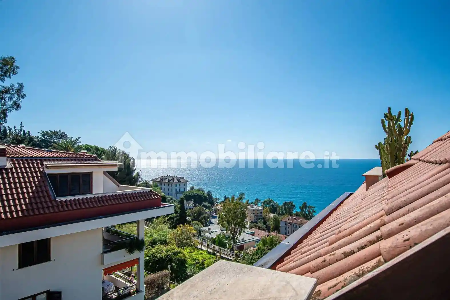 Appartamento in vendita a Ospedaletti