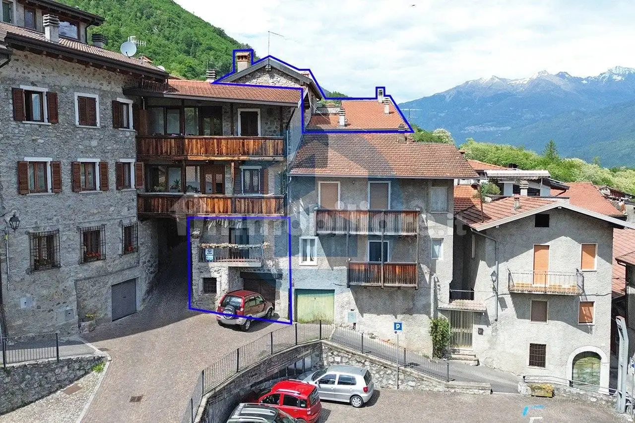 Casa indipendente in vendita a Cerveno