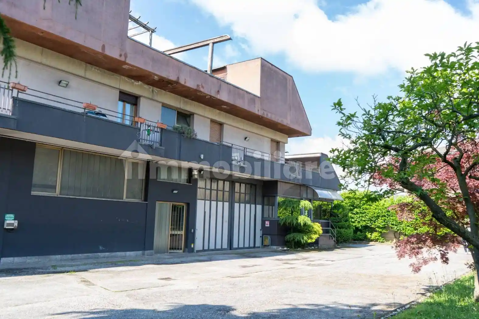 Palazzo - Edificio in Vendita - foto 2