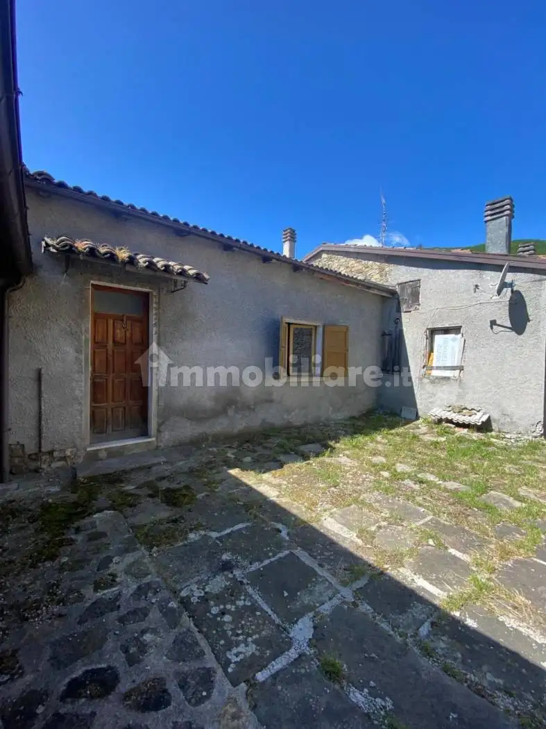 Trilocale via della Resistenza 76/A, Cervarezza, Ventasso - foto 2