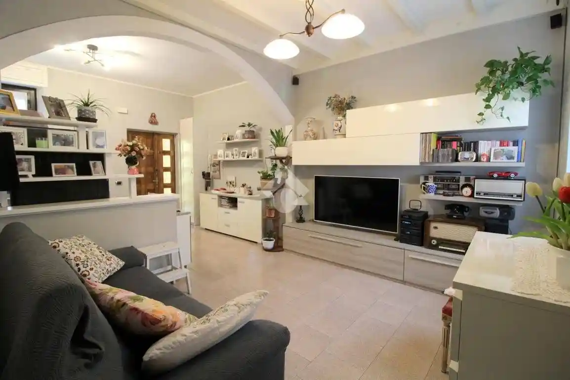 Appartamento in vendita a Rho