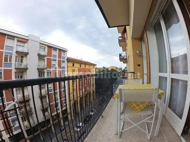 Appartamento in affitto a Bologna