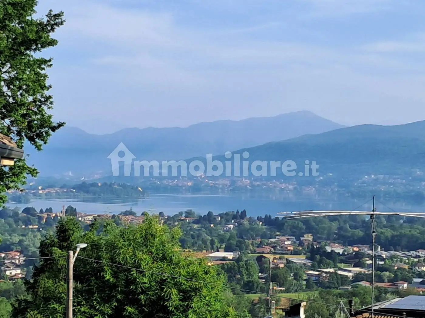 Villa in vendita a Bodio Lomnago