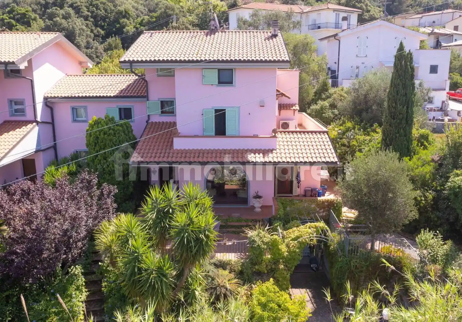 Villa in vendita a Livorno