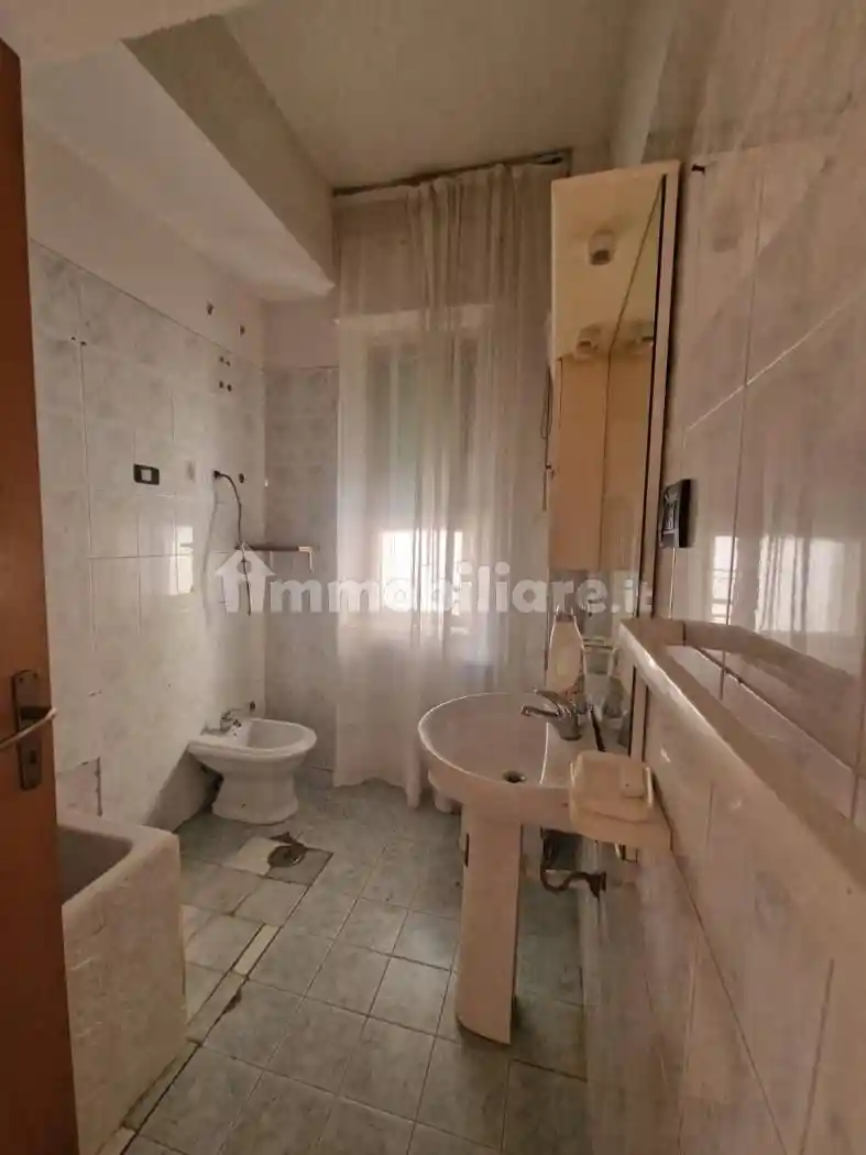 Trilocale traversa 1 San Leonardo, Centro, Crotone - foto 3