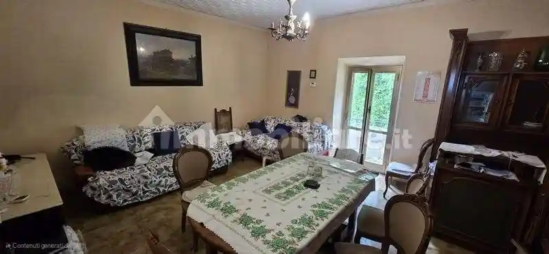 Appartamento in vendita a Sgurgola