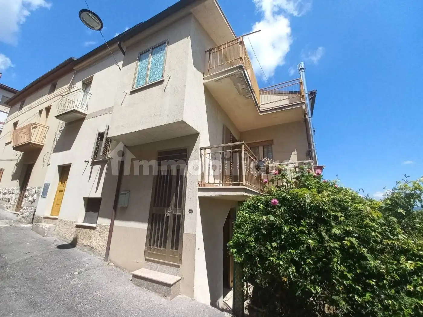 Casa indipendente in vendita a Pennadomo