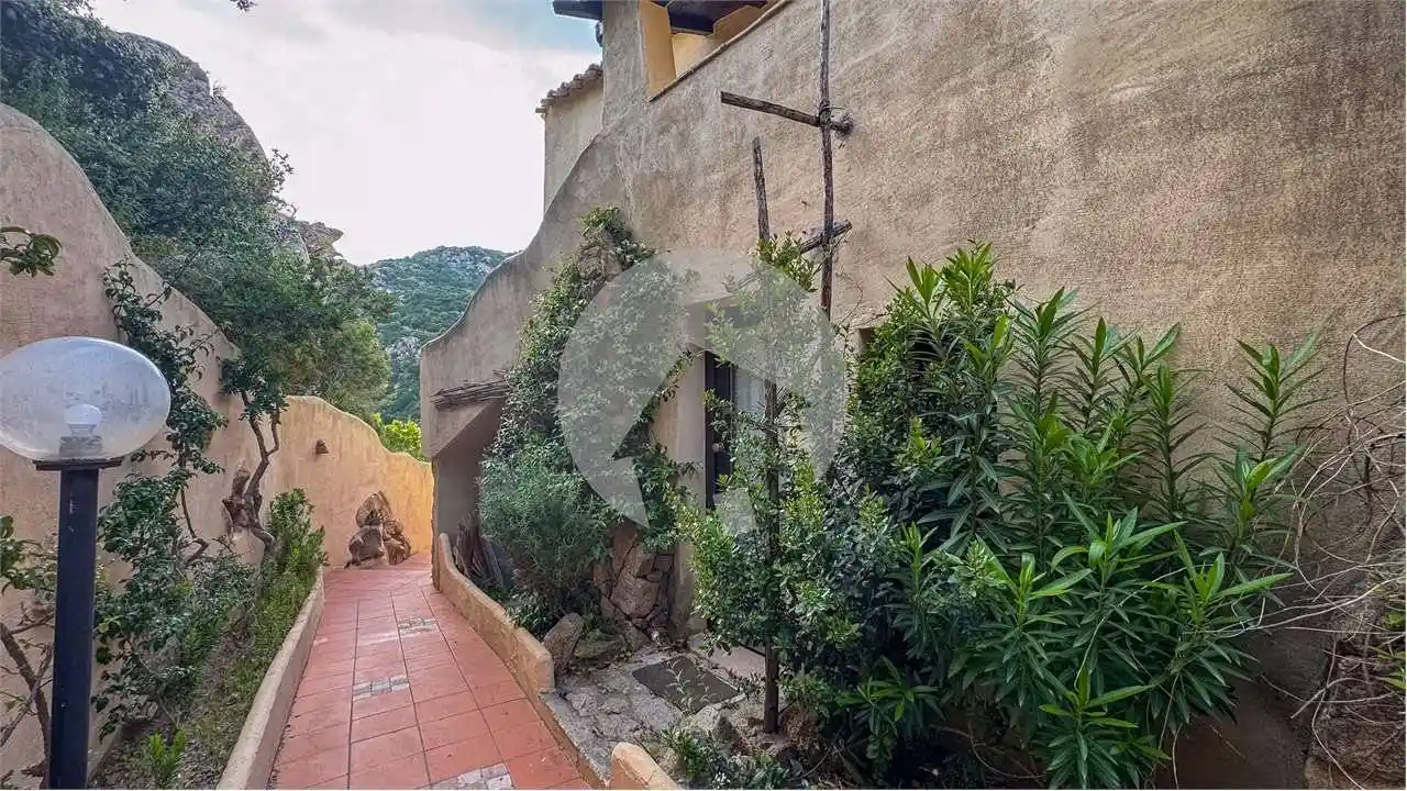 Appartamento in vendita a Arzachena