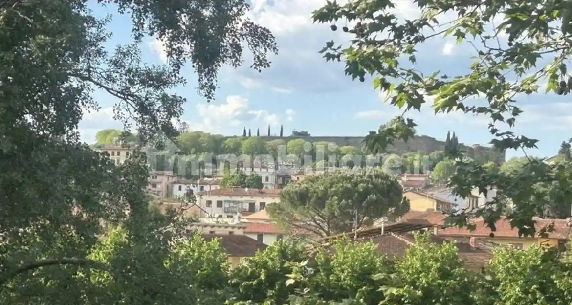 Appartamento in vendita a Arezzo