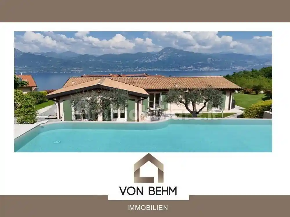 Villa in vendita a Torri del Benaco