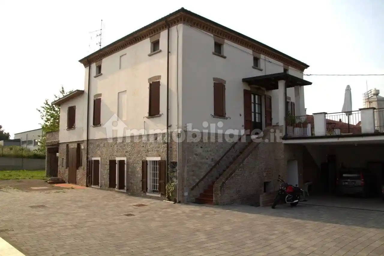 Appartamento in vendita a Noceto