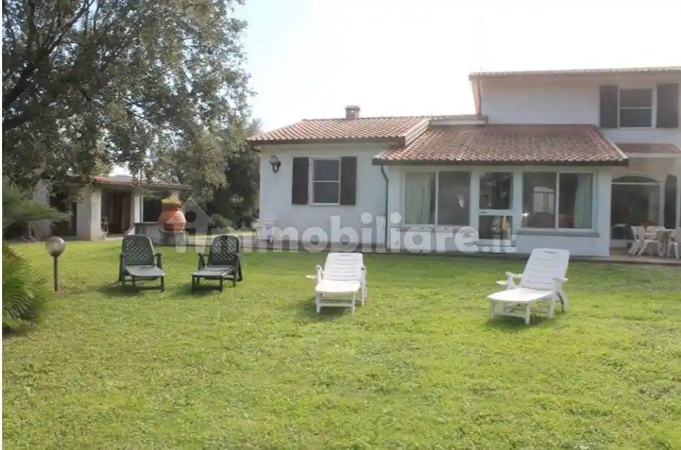 Villa in affitto a Castagneto Carducci