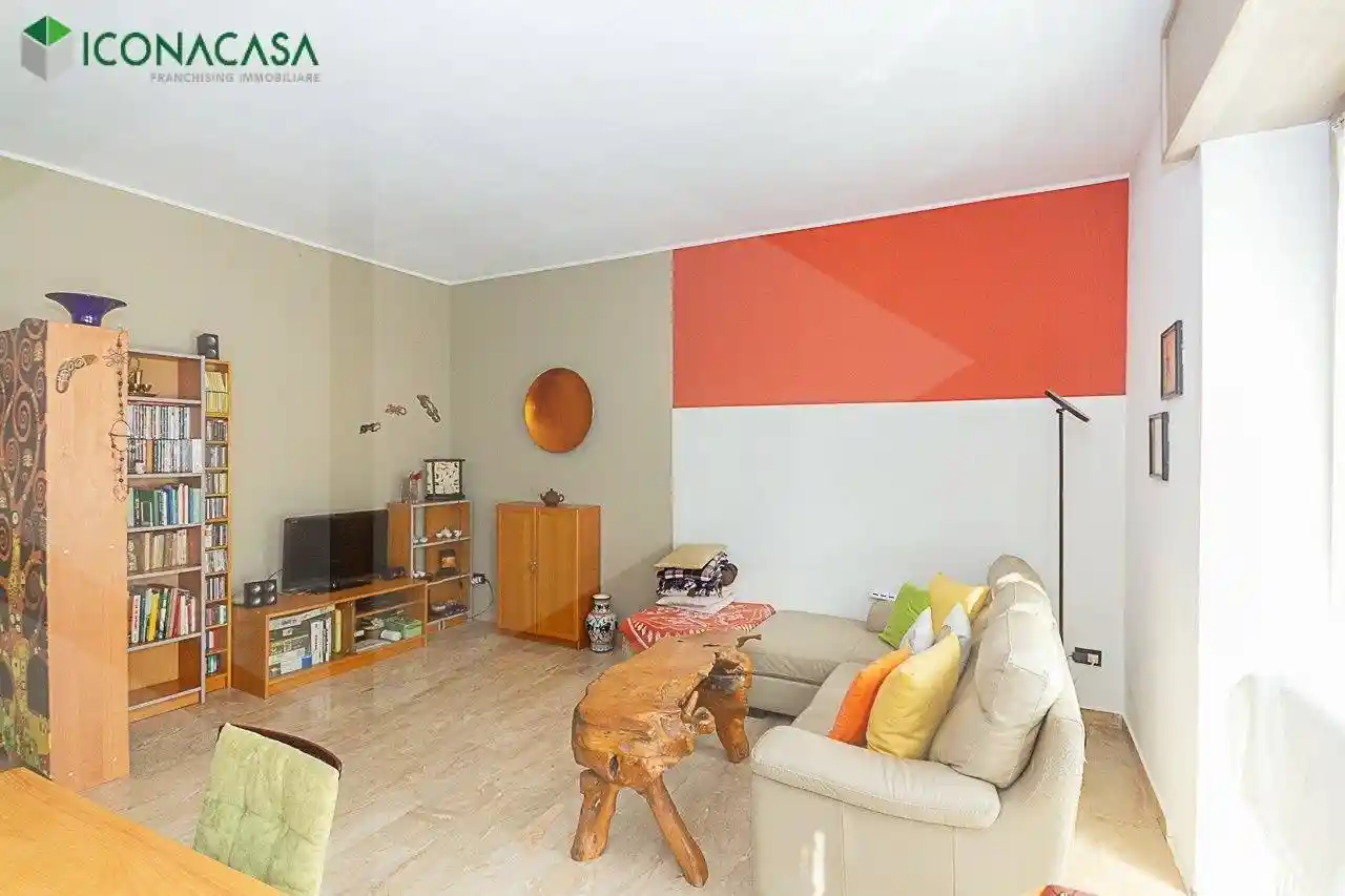 Appartamento in vendita a Monza