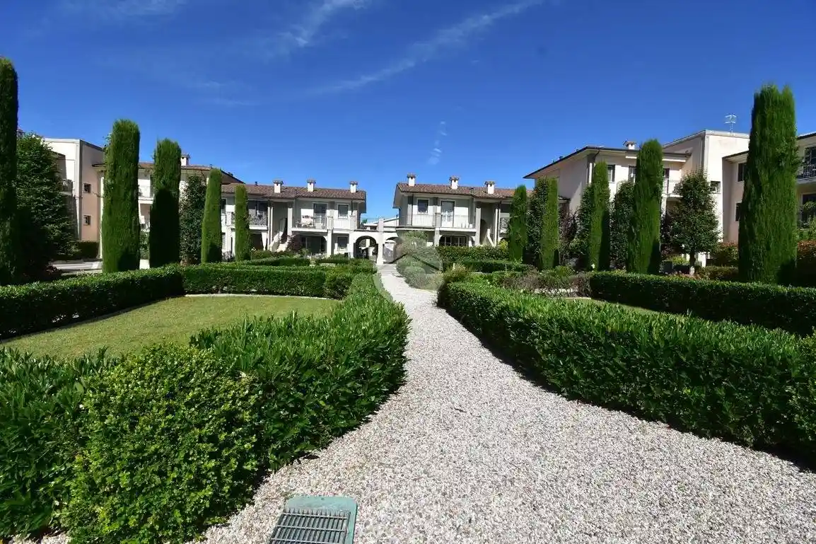 Villetta a schiera in vendita a Castiglione delle Stiviere