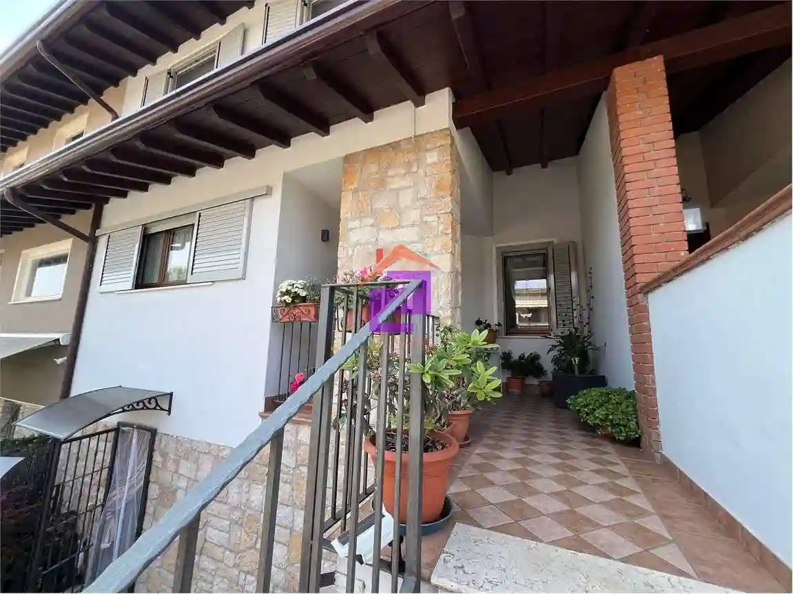 Villetta a schiera - foto 2