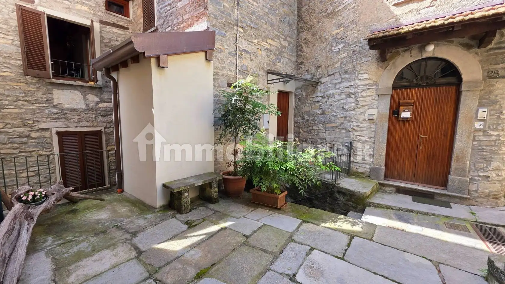 Appartamento in vendita a Moltrasio