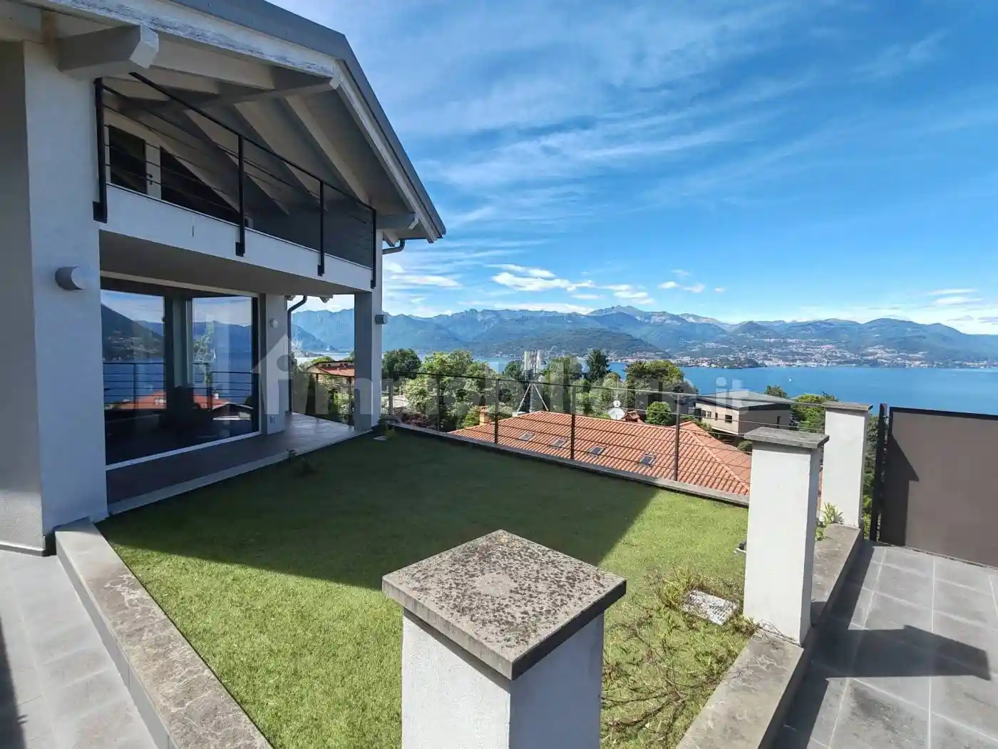Villa in affitto a Stresa
