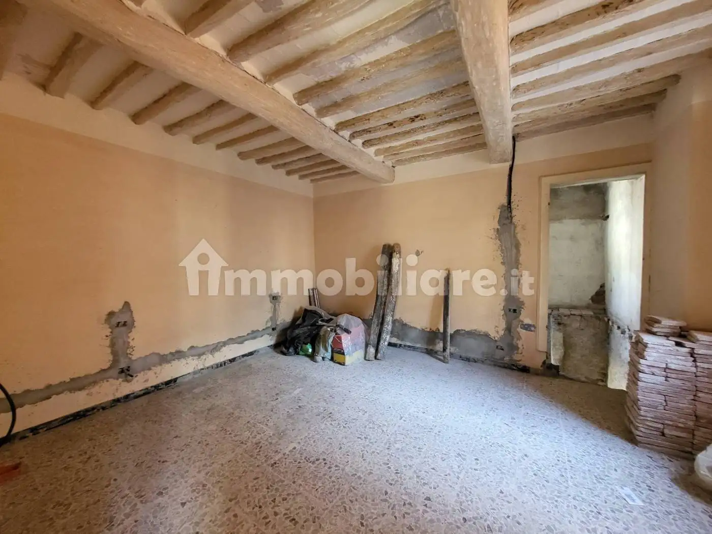 Casa indipendente in vendita a San Giuliano Terme