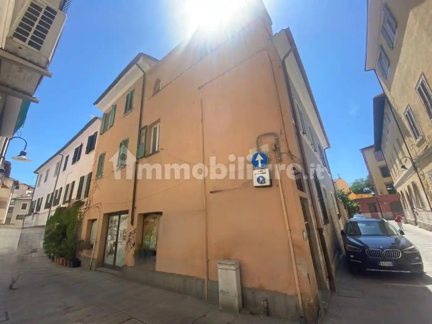 Palazzo - Edificio in vendita a Grosseto