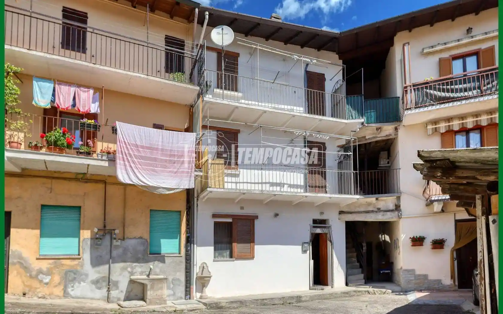 Casa indipendente in vendita a Arcisate