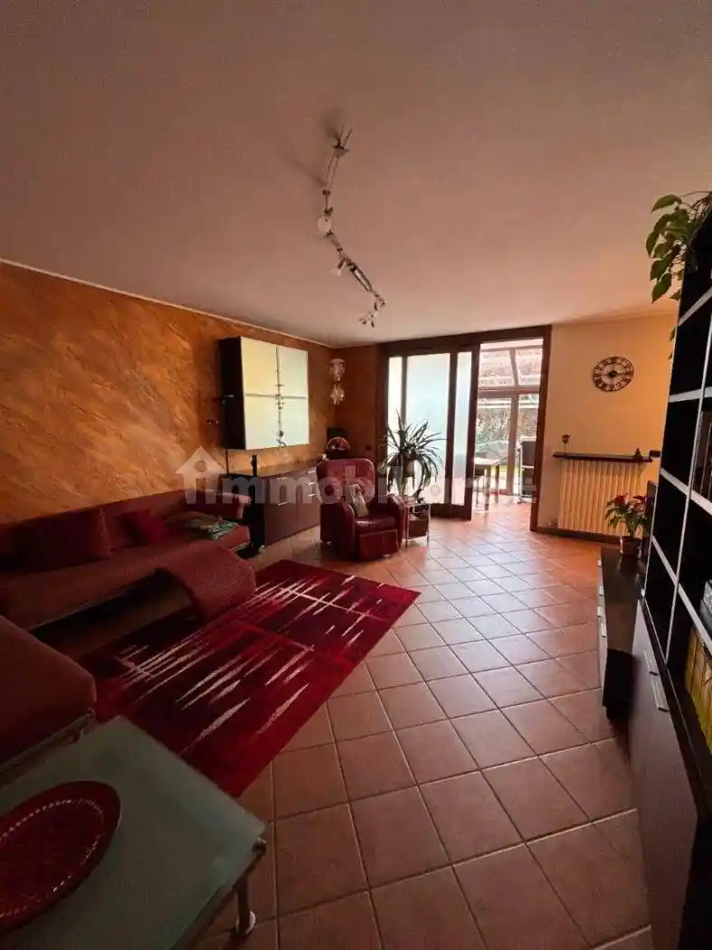 Villetta a schiera in vendita a Binago