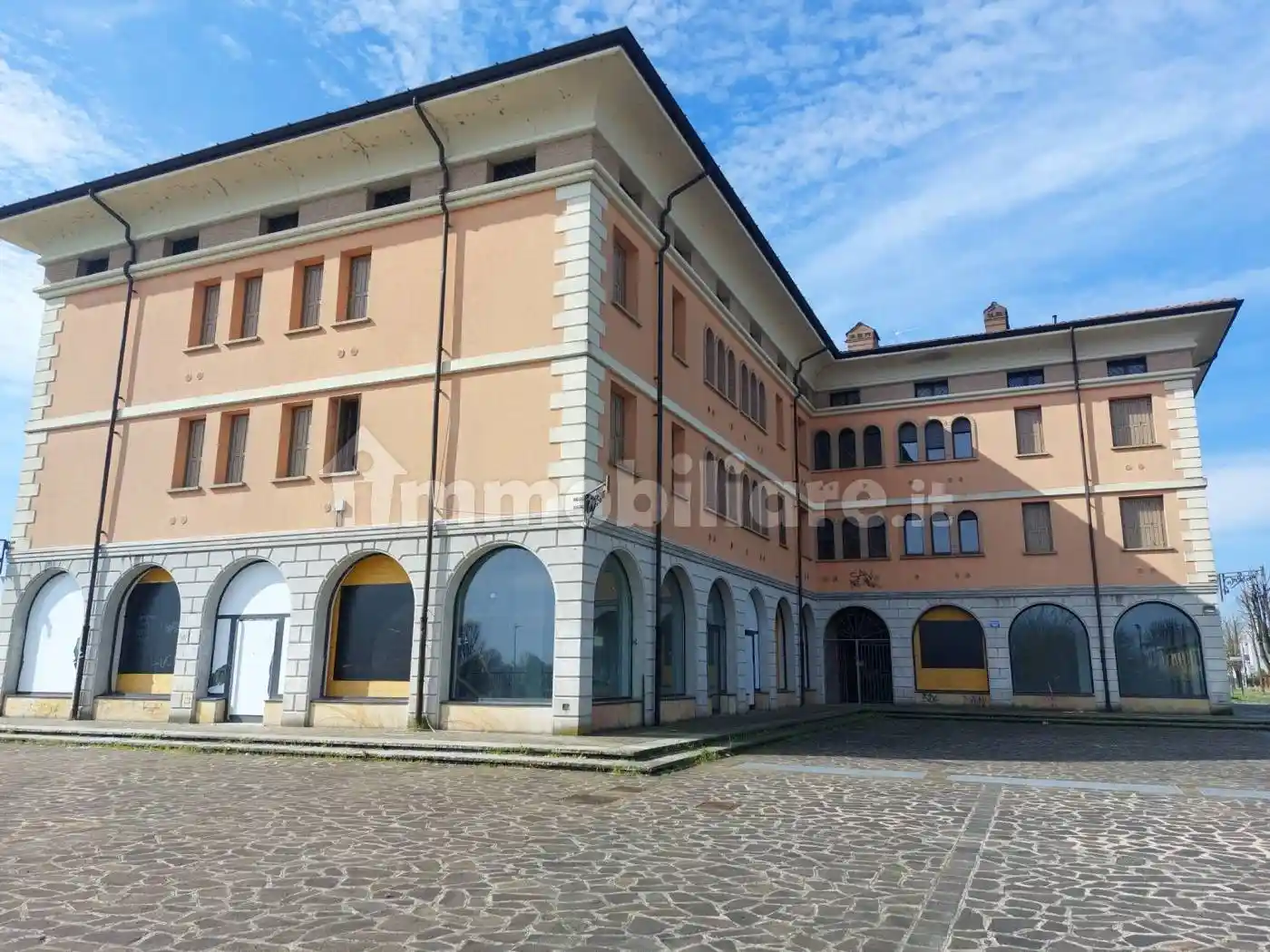 Appartamento in vendita a Castiraga Vidardo