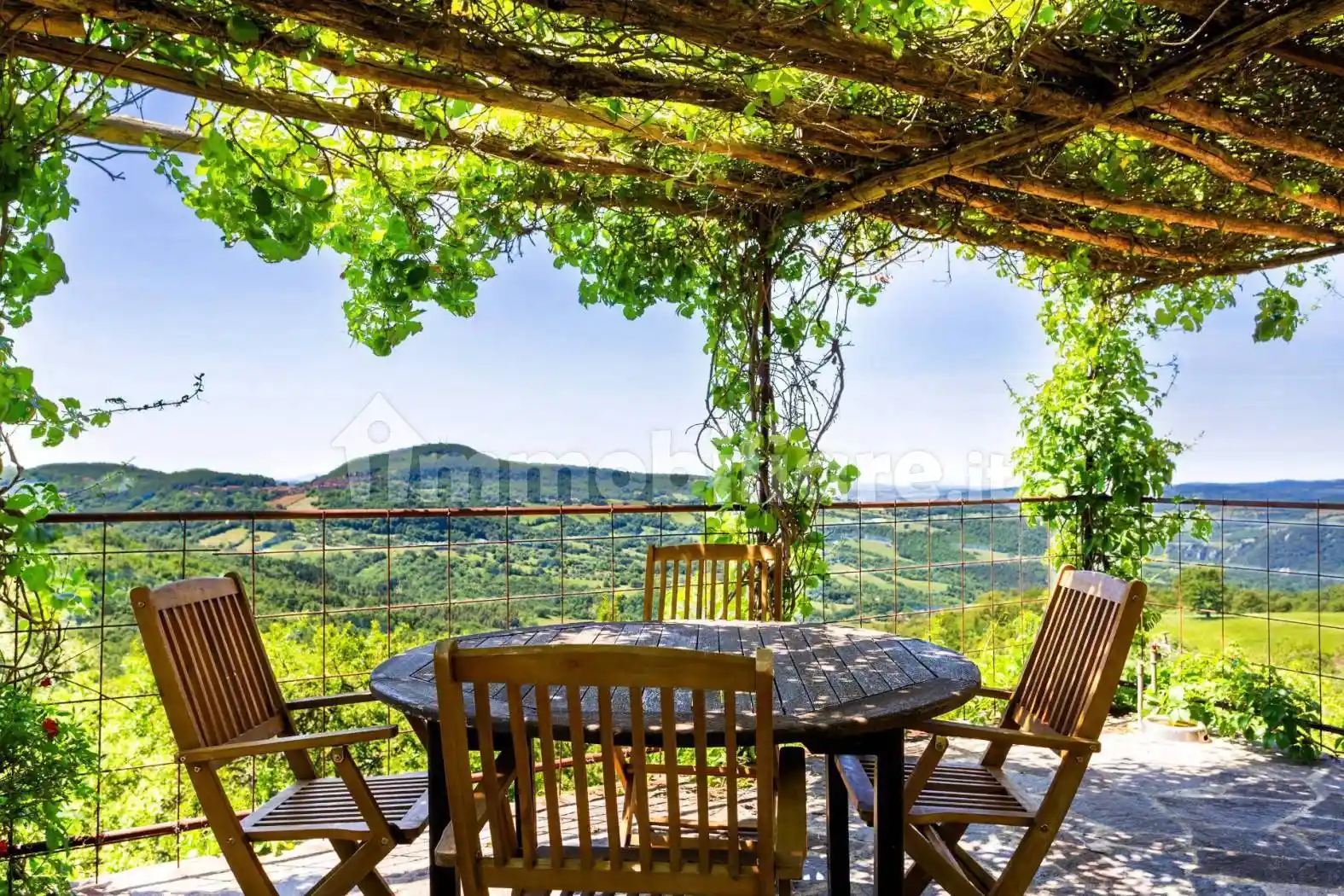 Rustico - Casale in vendita a Semproniano