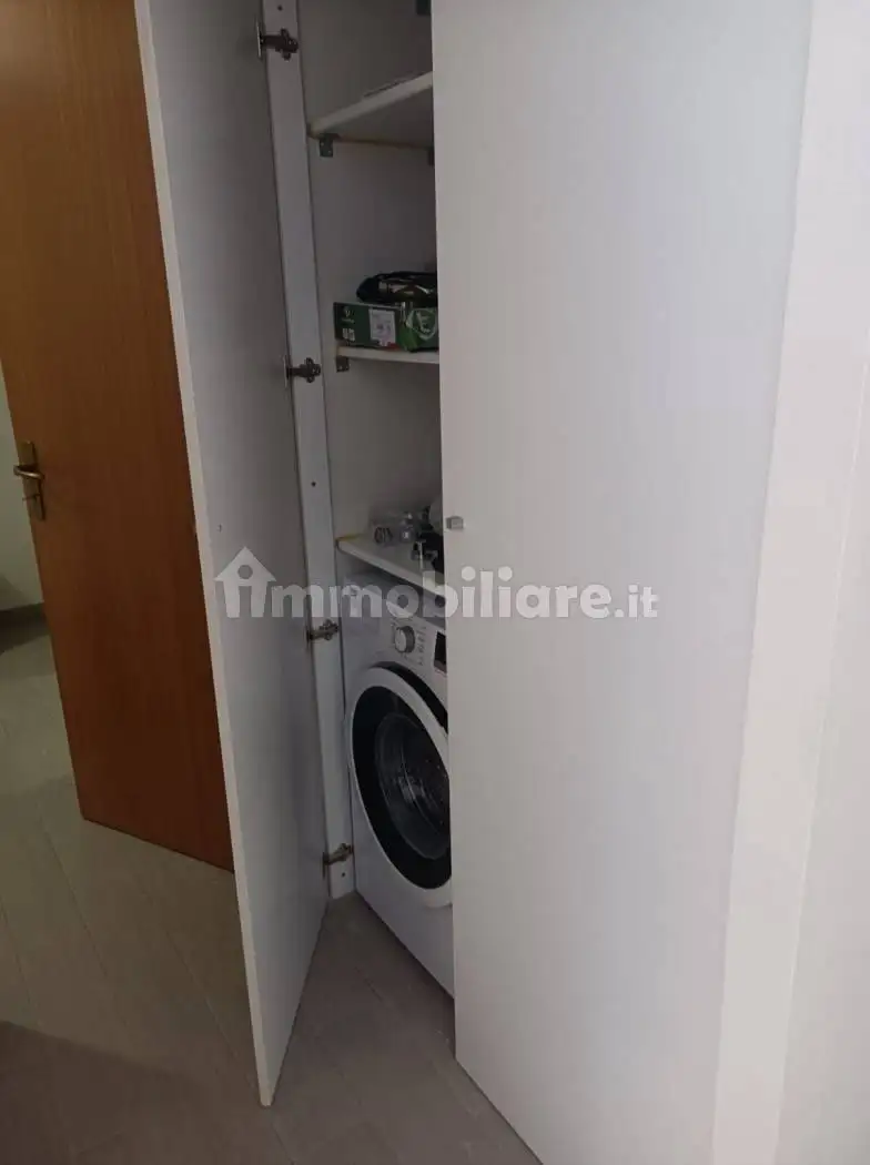 Palazzo - Edificio in Affitto - foto 3