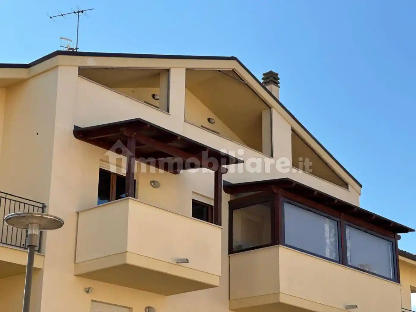 Mansarda Strada Statale Piceno Aprutina, Castiglione Messer Raimondo - foto 3