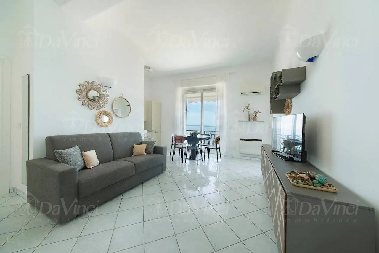 Appartamento in affitto a Alassio