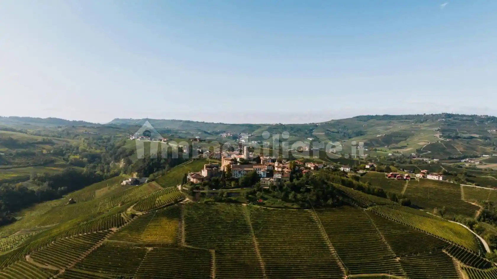 Villa in vendita a Alba