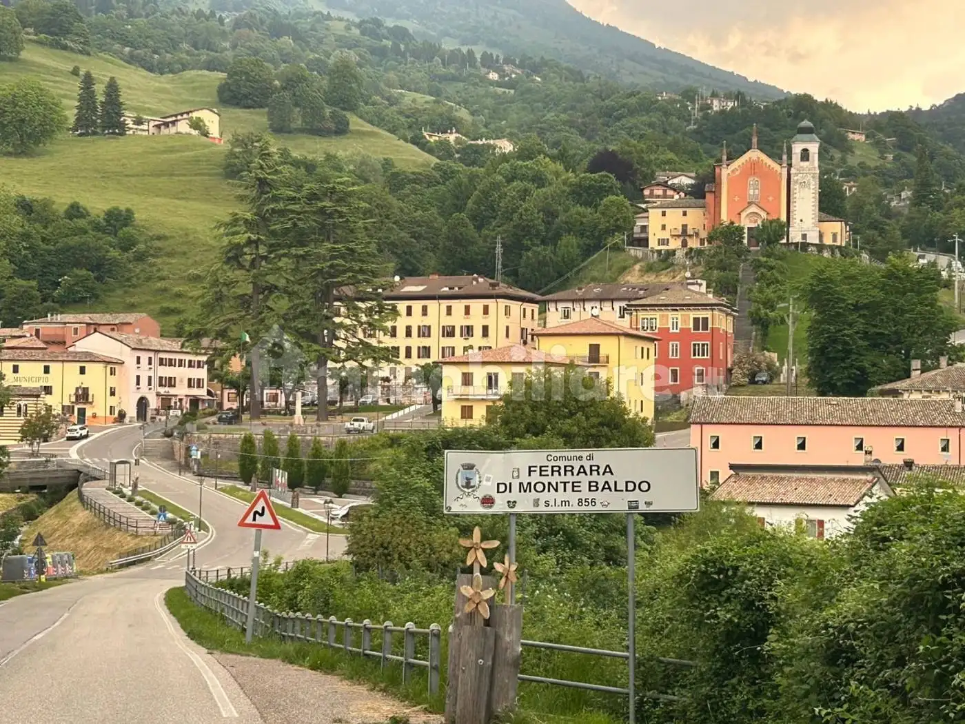 Rustico - Casale in vendita a Ferrara di Monte Baldo