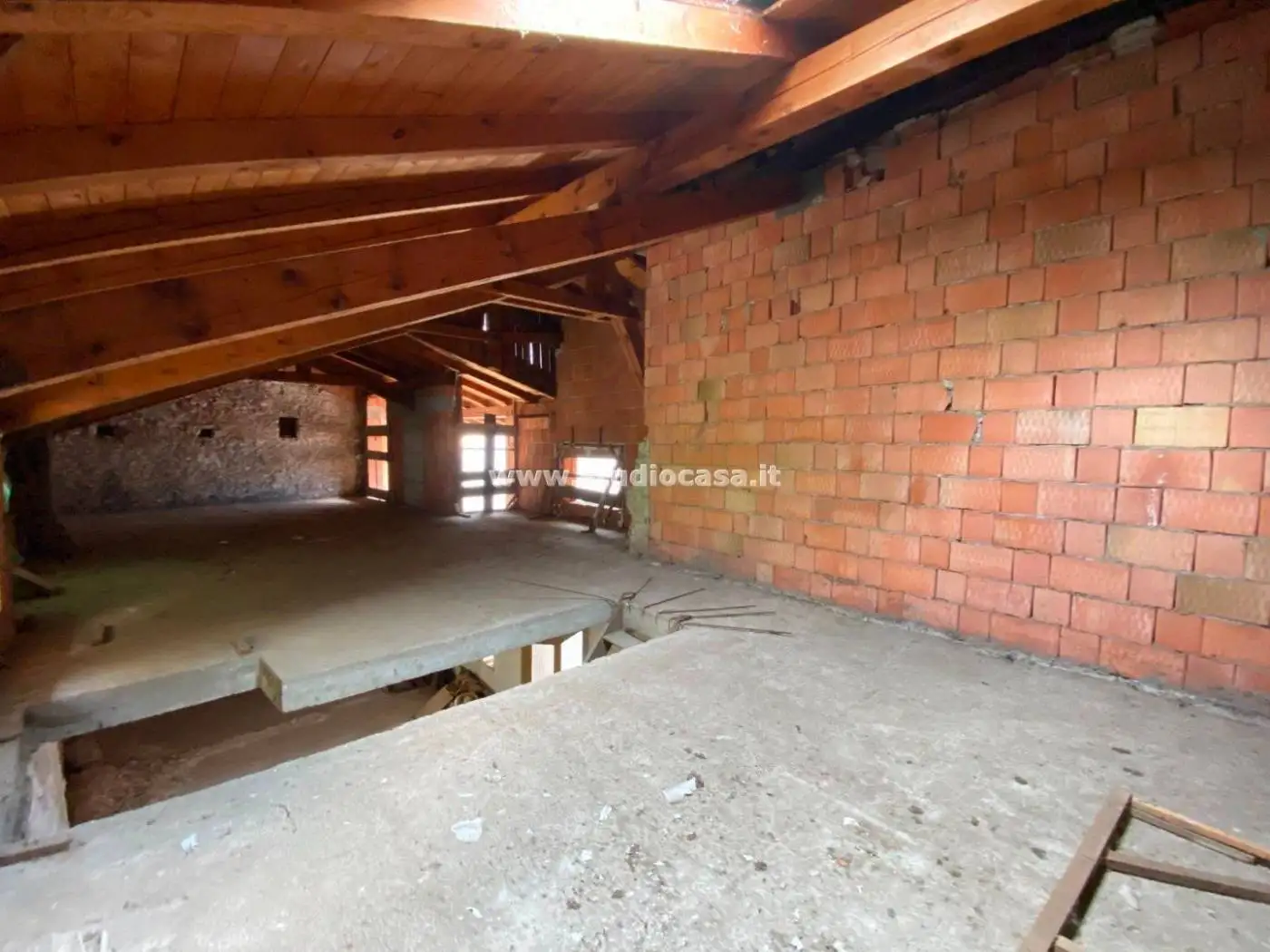 Casa indipendente in vendita a Ospedaletto