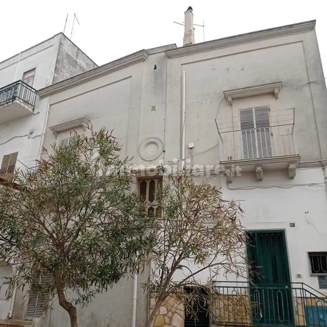 Casa indipendente in vendita a Crispiano