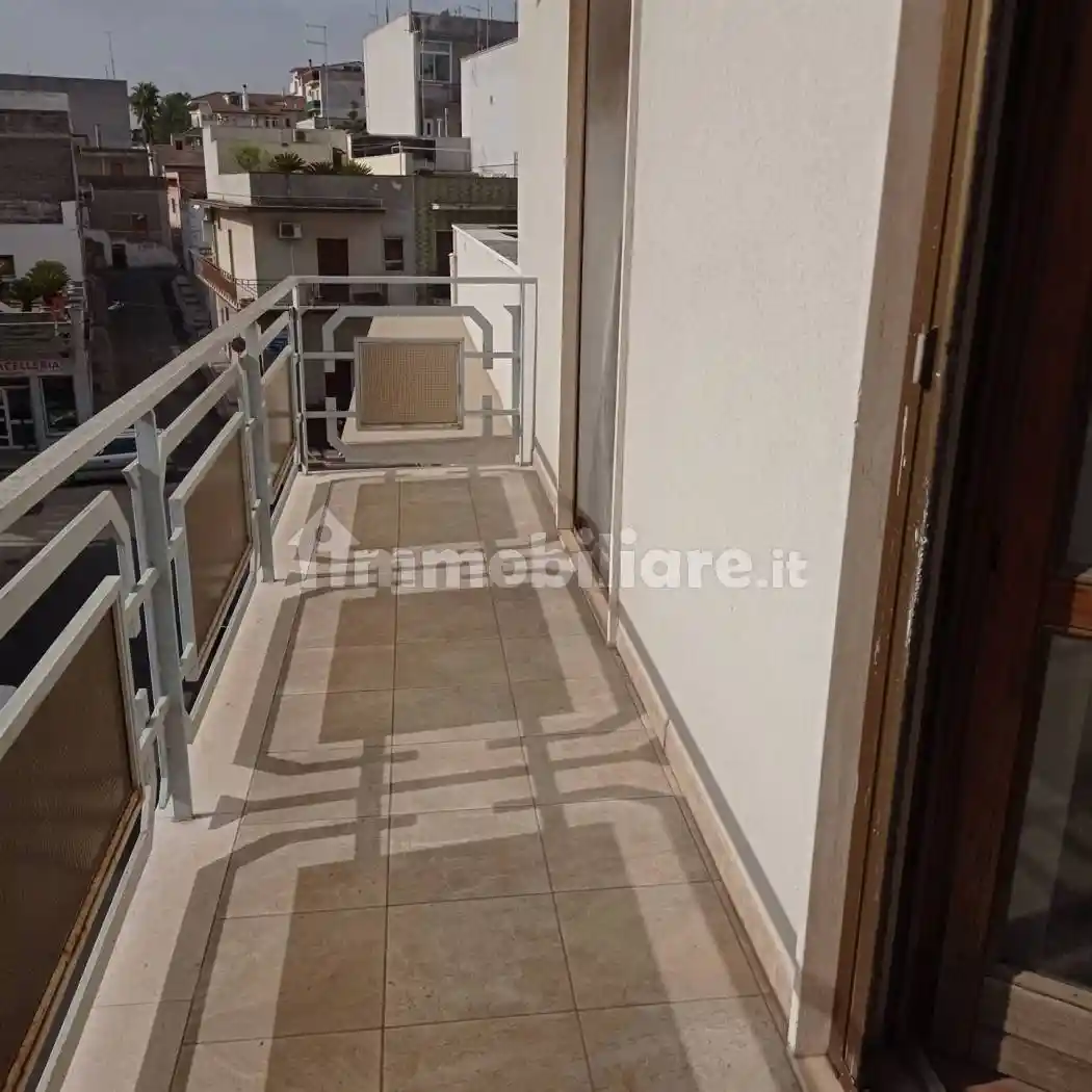 Appartamento in vendita a Crispiano