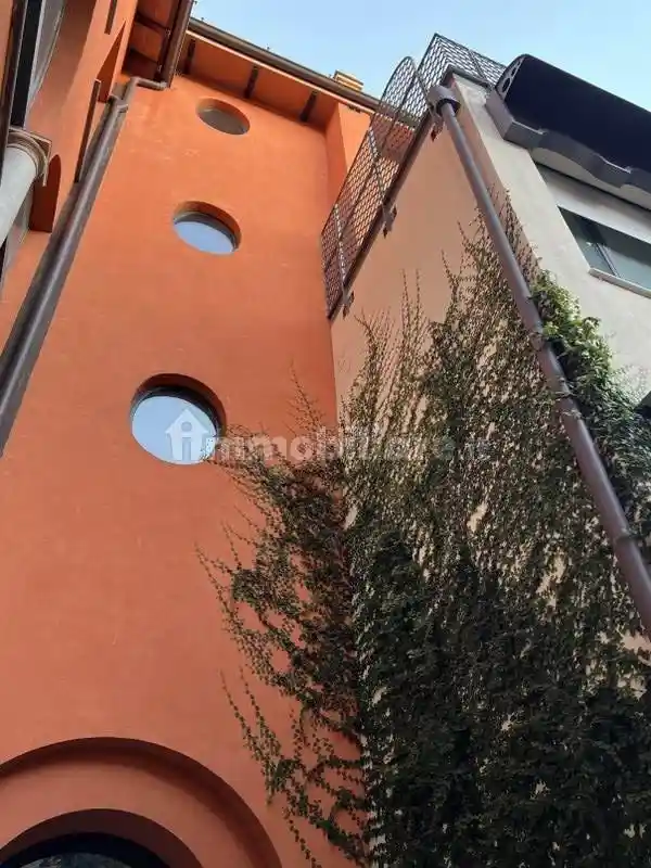 Appartamento in vendita a Piacenza