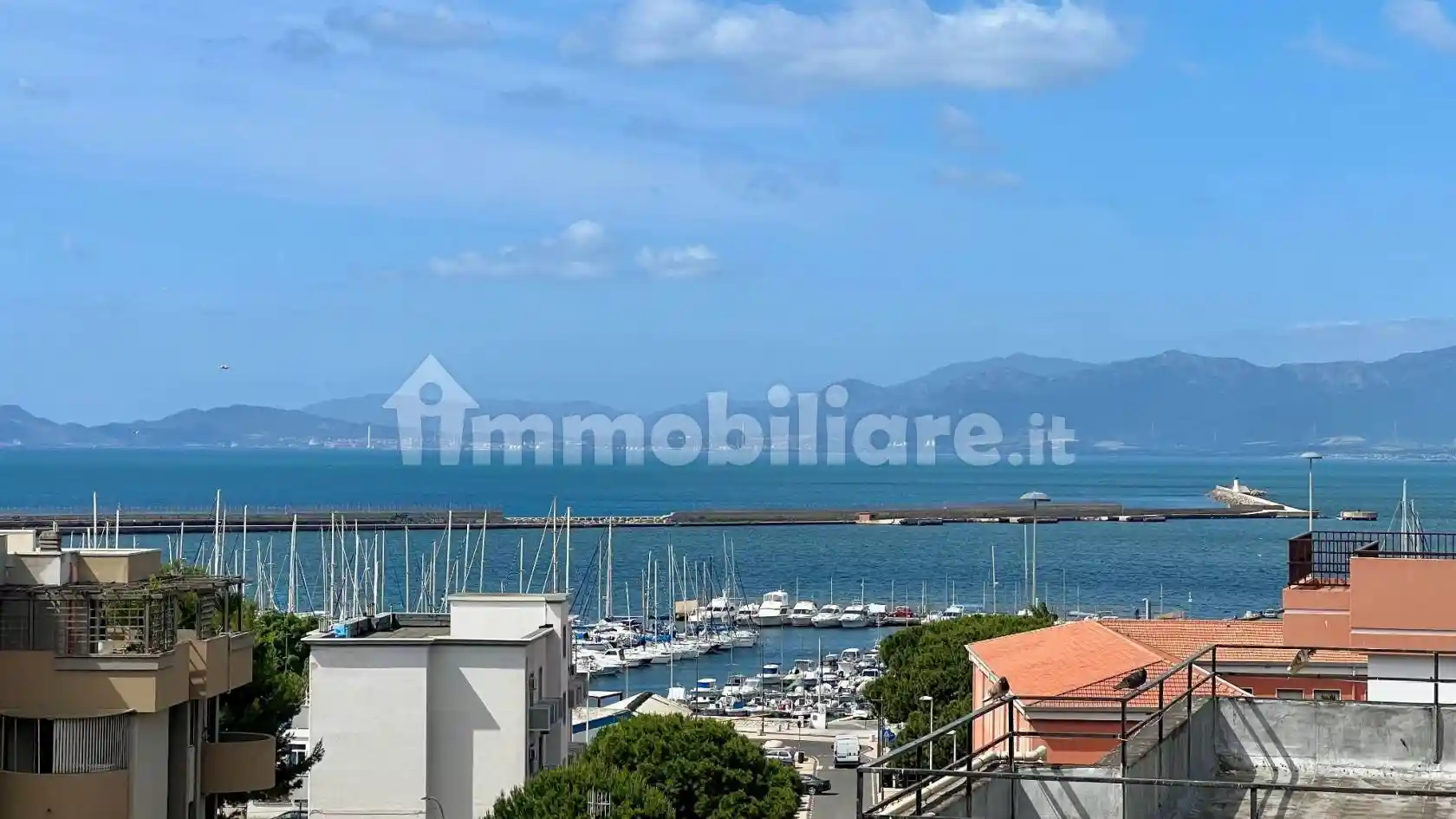 Appartamento in vendita a Cagliari