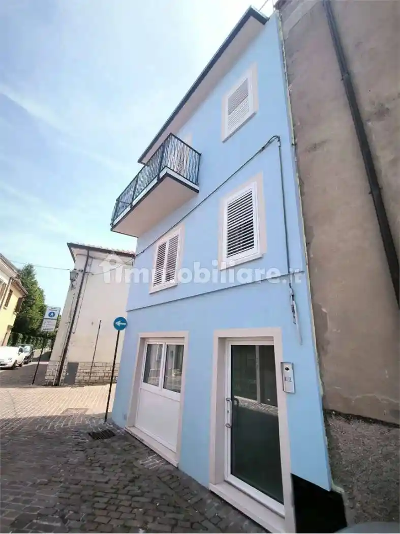 Palazzo - Edificio in vendita a Rimini