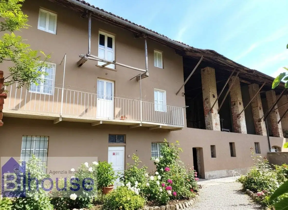 Rustico - Casale in vendita a Ponderano