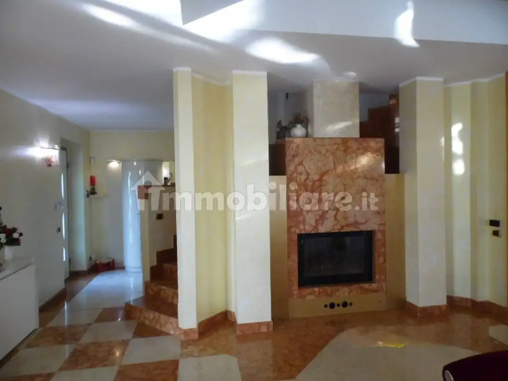 Villa unifamiliare via Aldo Moro 45, Bottanuco - foto 5