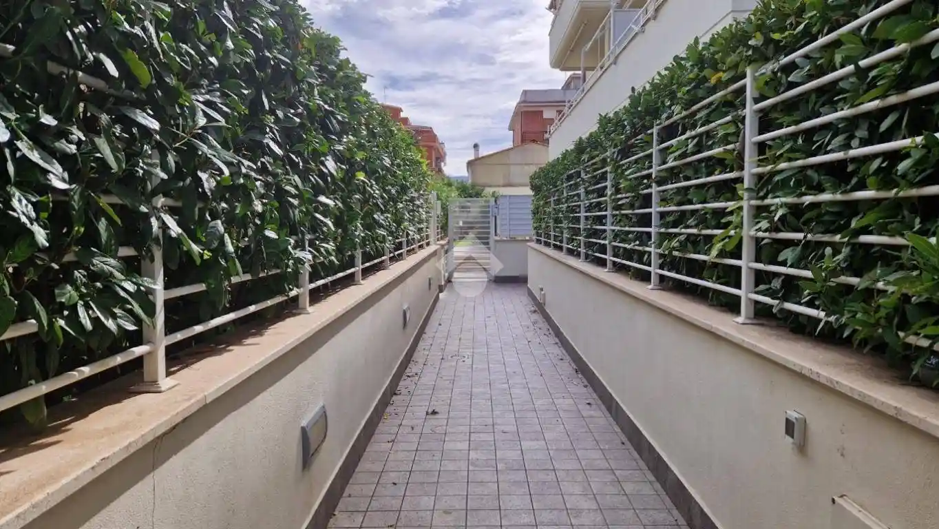 Trilocale via Santeramo in Colle 41, Torre Gaia, Roma - foto 3